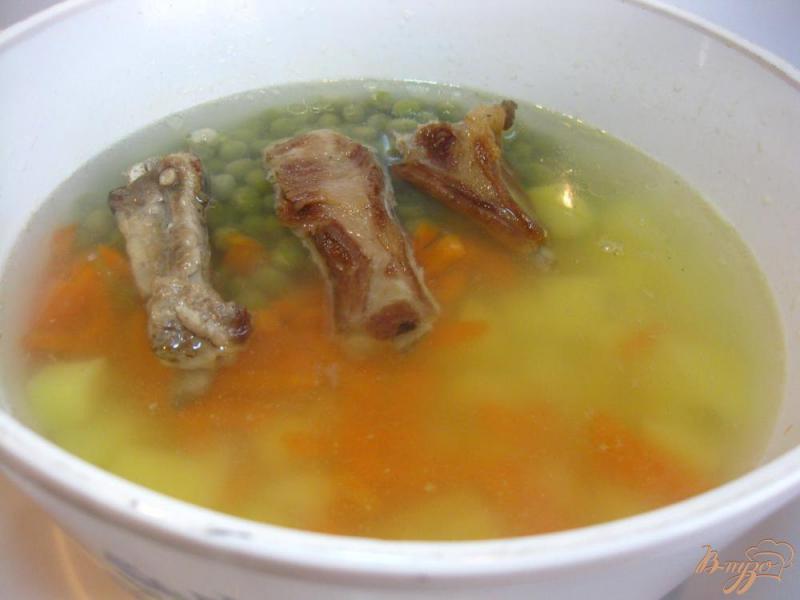 Фото приготовление рецепта: Гороховый суп с ребрышками шаг №9