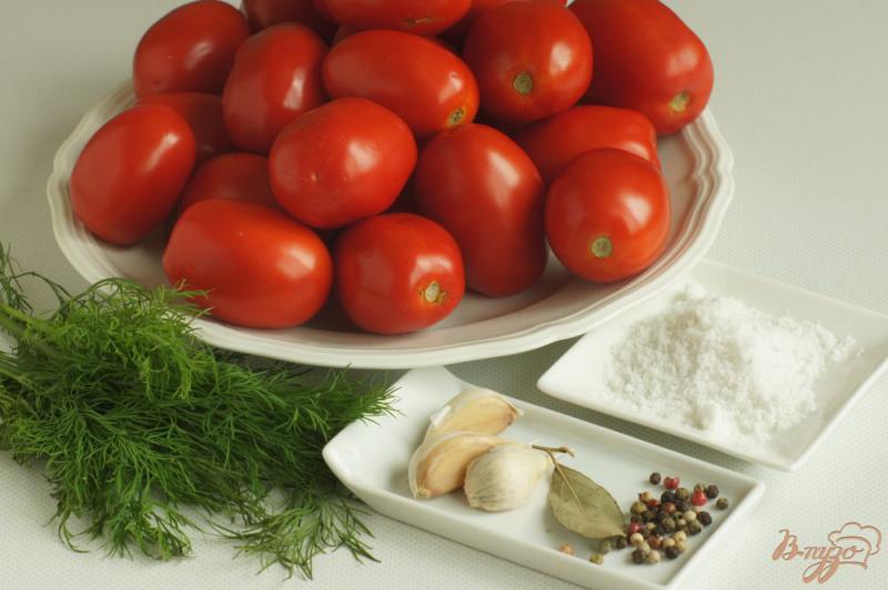Фото приготовление рецепта: Соленые помидоры шаг №1