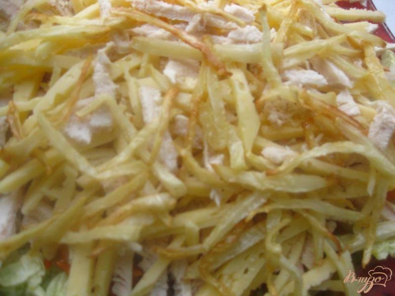 Фото приготовление рецепта: Салат с сельдереем и курицей в имбирном соусе шаг №16