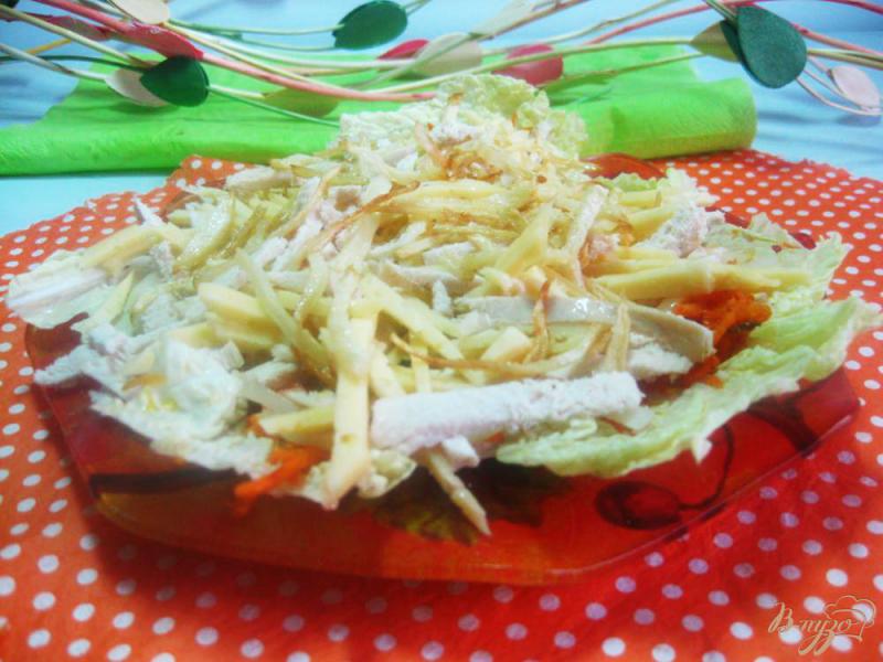 Фото приготовление рецепта: Салат с сельдереем и курицей в имбирном соусе шаг №17
