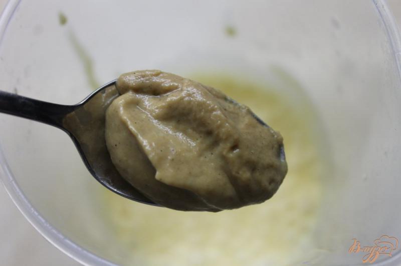 Фото приготовление рецепта: Горчичный соус с соленым огурцом шаг №3