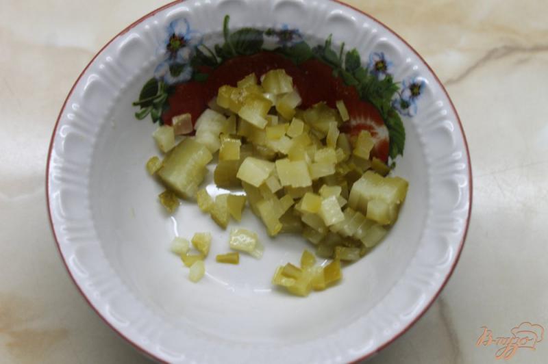 Фото приготовление рецепта: Горчичный соус с соленым огурцом шаг №5