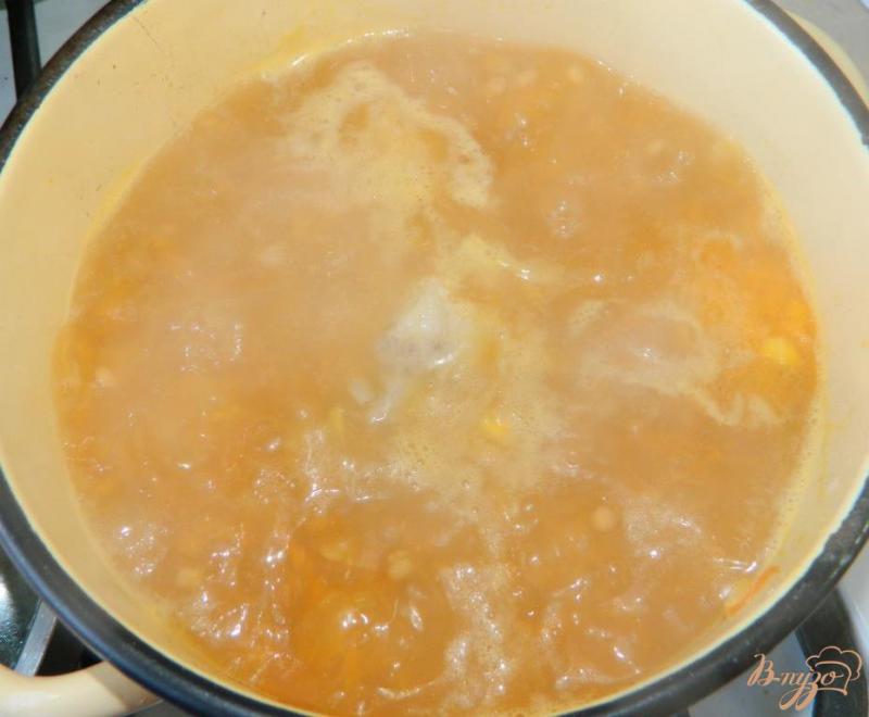 Фото приготовление рецепта: Суп с чечевицей шаг №5