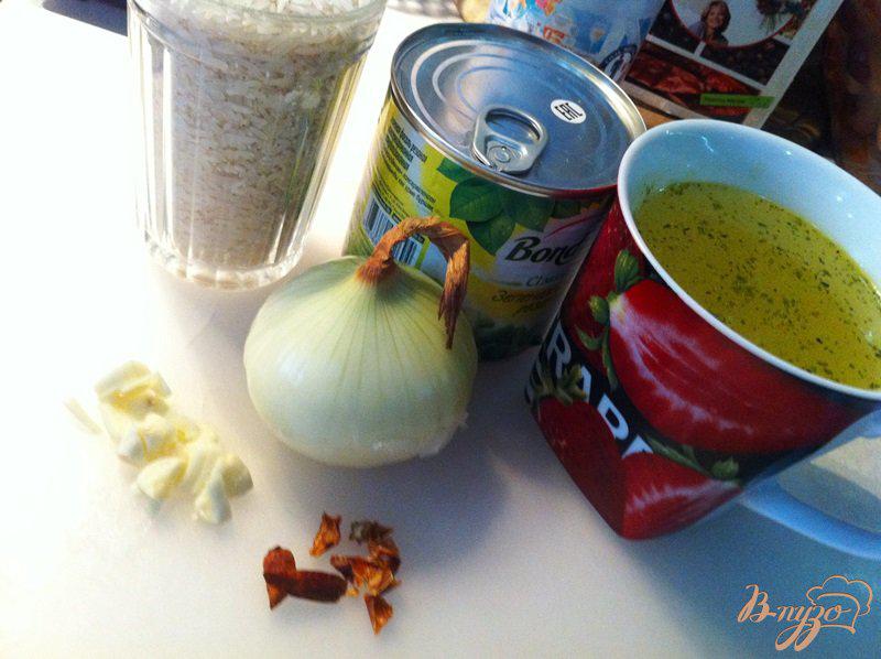 Фото приготовление рецепта: Острый рис со спаржевой фасолью на гарнир шаг №1