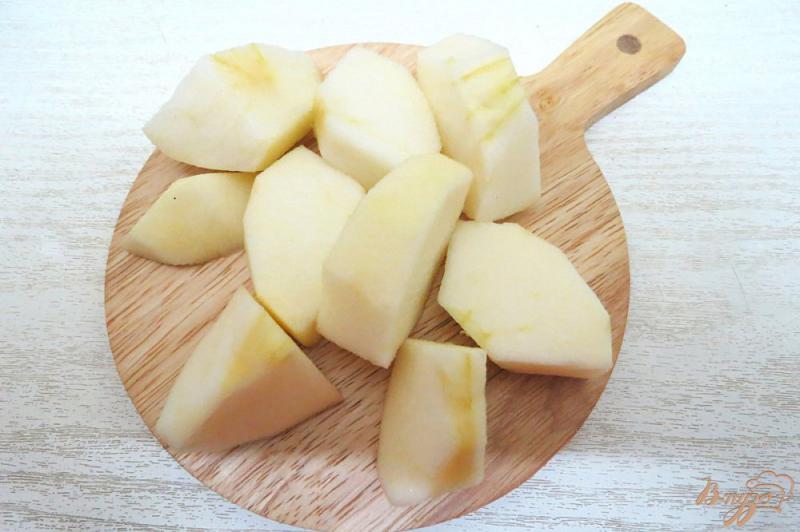Фото приготовление рецепта: Смузи из яблока и банана шаг №2