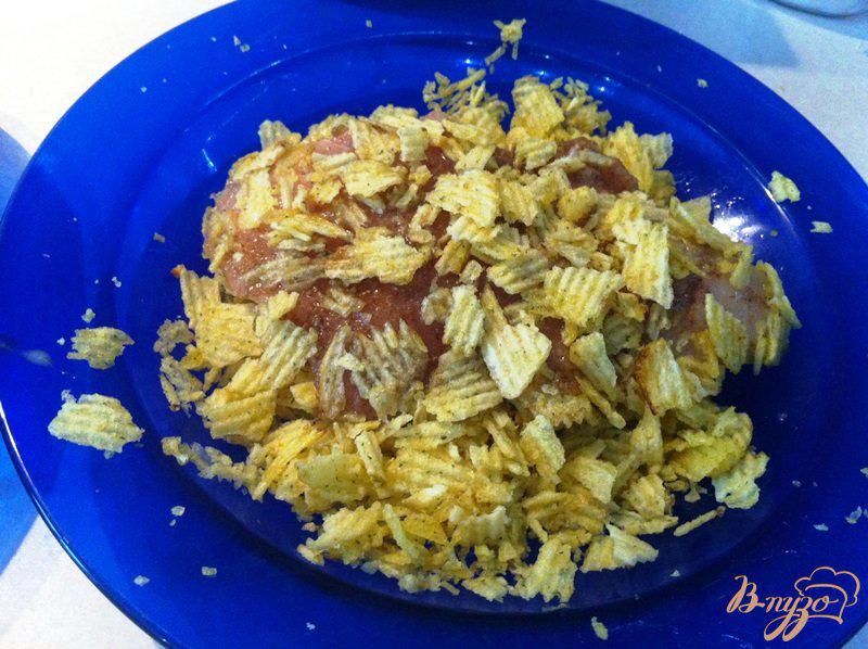 Фото приготовление рецепта: Шницель куриный в чипсах шаг №6