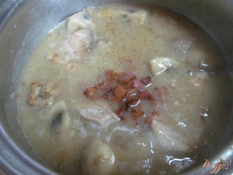 Фото приготовление рецепта: Рагу из свинины с шампиньоном шаг №8