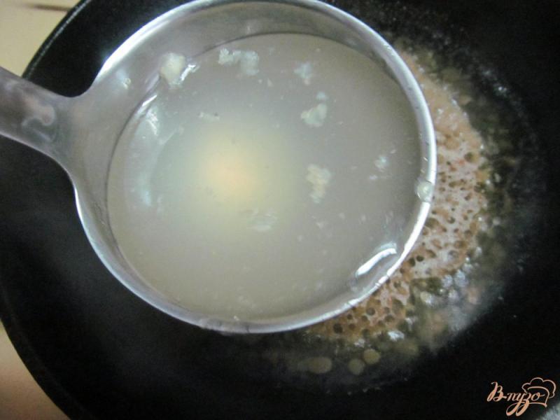 Фото приготовление рецепта: Котлеты из телятины в сливочном соусе шаг №8