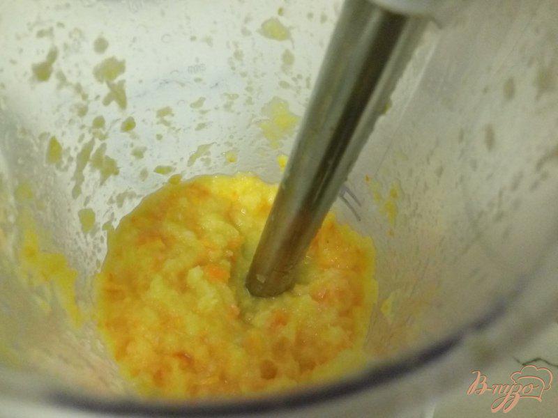 Фото приготовление рецепта: Лимонад с апельсином и мёдом шаг №4