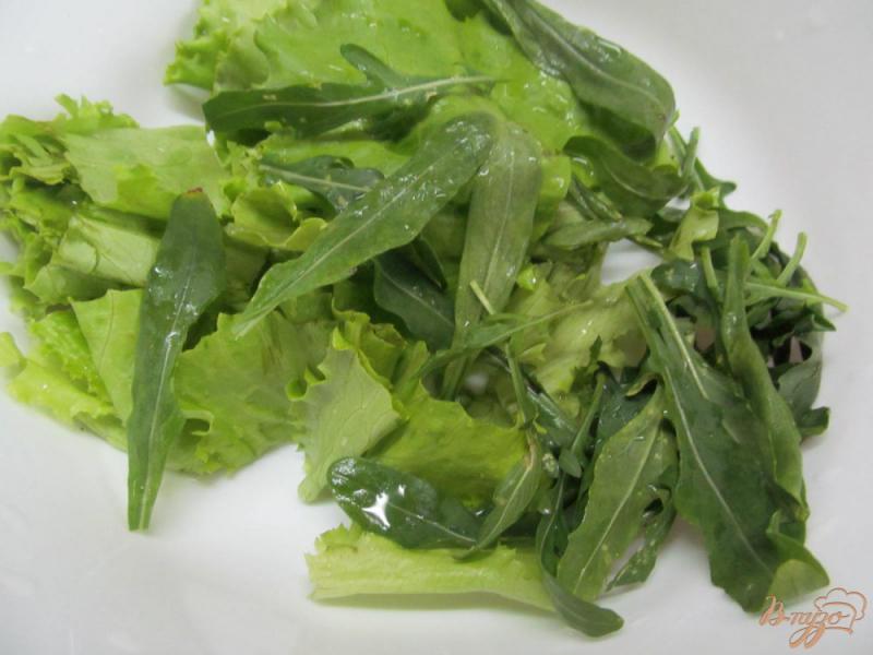 Фото приготовление рецепта: Салат из редиса с шампиньоном с интересной заправкой шаг №1