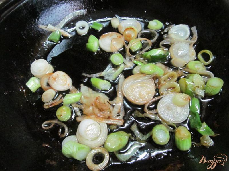 Фото приготовление рецепта: Свинина с овощами запеченная в горшочке шаг №7