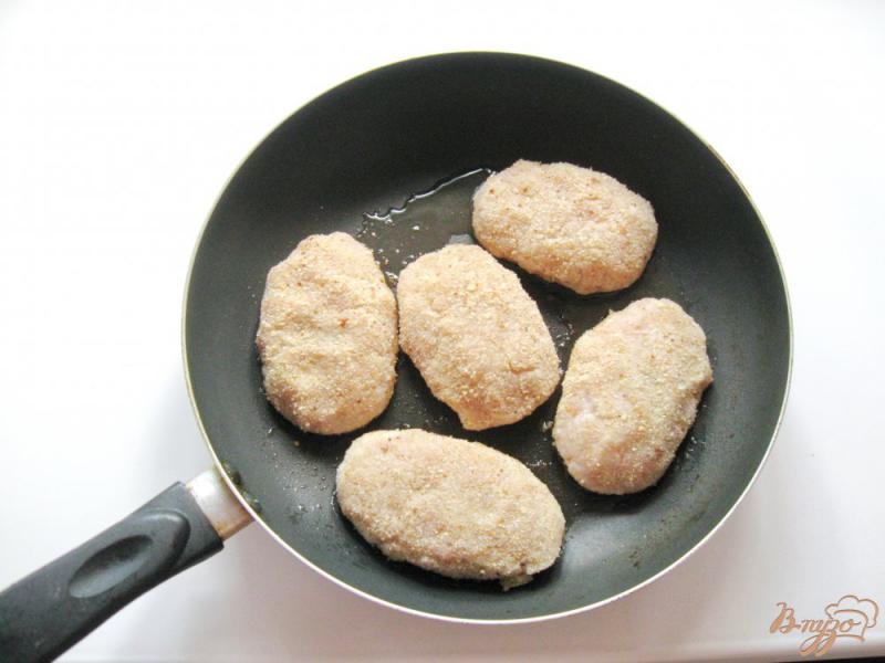 Фото приготовление рецепта: Зразы с куриным муслином шаг №6