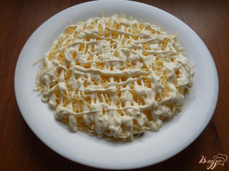 Фото приготовление рецепта: Салат «Мимоза» с картофелем и твердым сыром шаг №3
