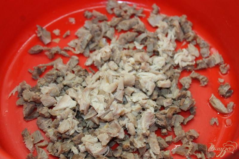 Фото приготовление рецепта: Окрошка с куриным и утиным мясом шаг №1