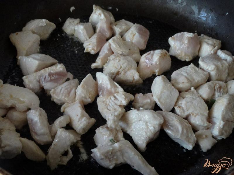 Фото приготовление рецепта: Плов с куриной грудкой шаг №1