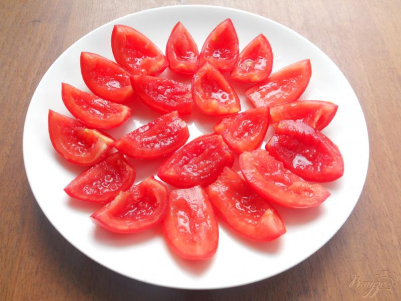 Фото приготовление рецепта: Вяленые помидоры быстрого приготовления в микроволновке шаг №2