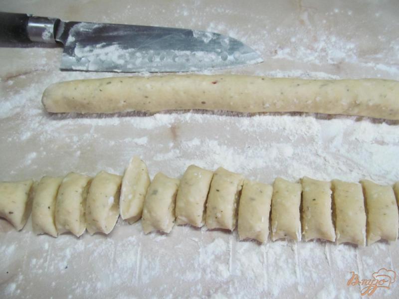 Фото приготовление рецепта: Ньокки картофельные с брынзой шаг №4