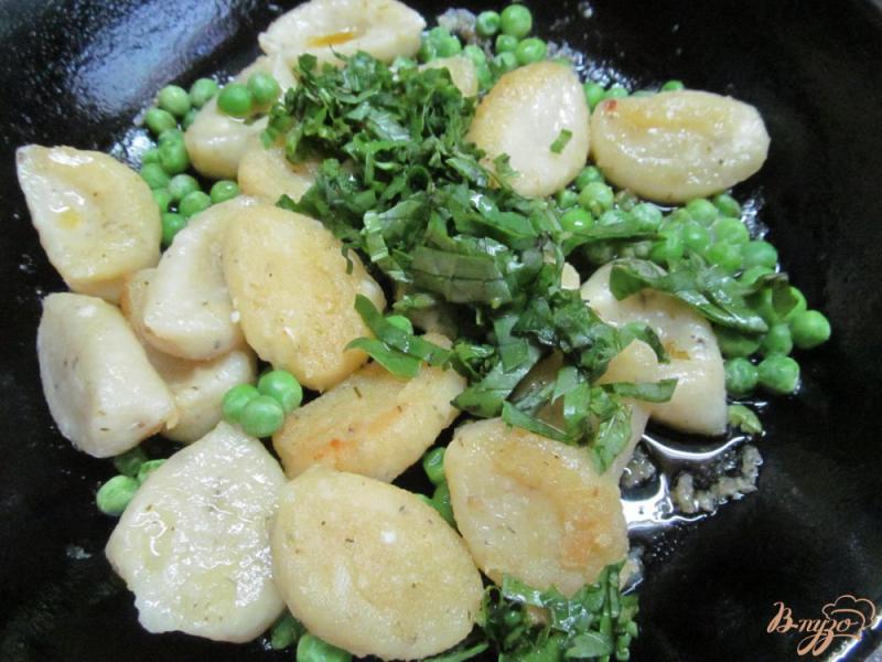 Фото приготовление рецепта: Ньокки картофельные с брынзой шаг №9