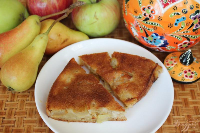 Фото приготовление рецепта: Манник с грушей и яблоком шаг №6