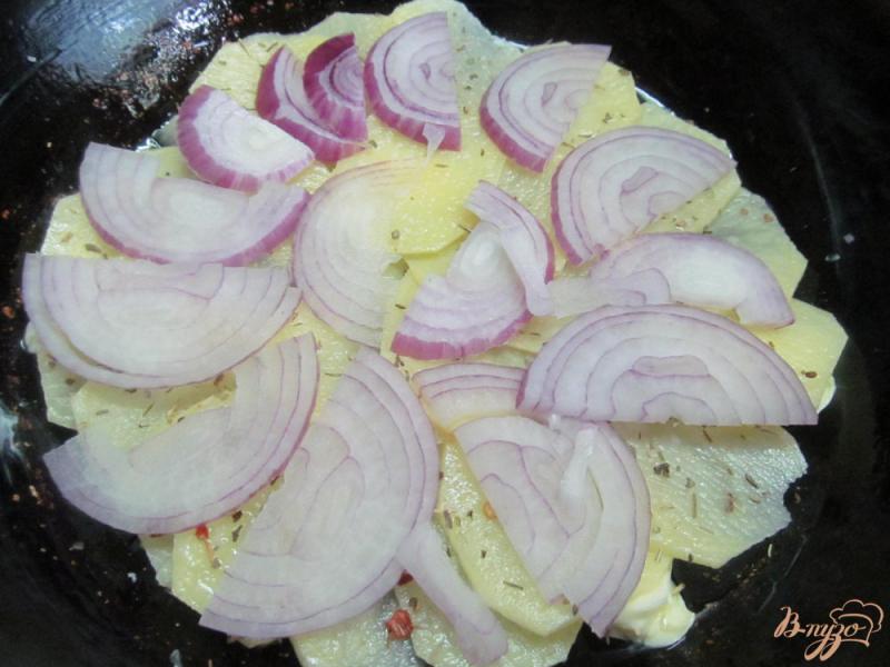 Фото приготовление рецепта: Тушеные овощи под сливочным соусом шаг №2