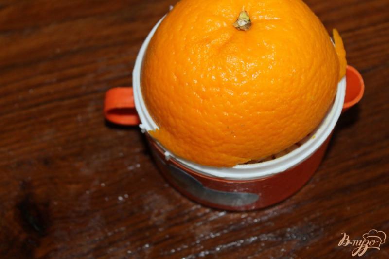 Фото приготовление рецепта: Апельсиново - йогуртовое желе с фруктами шаг №2