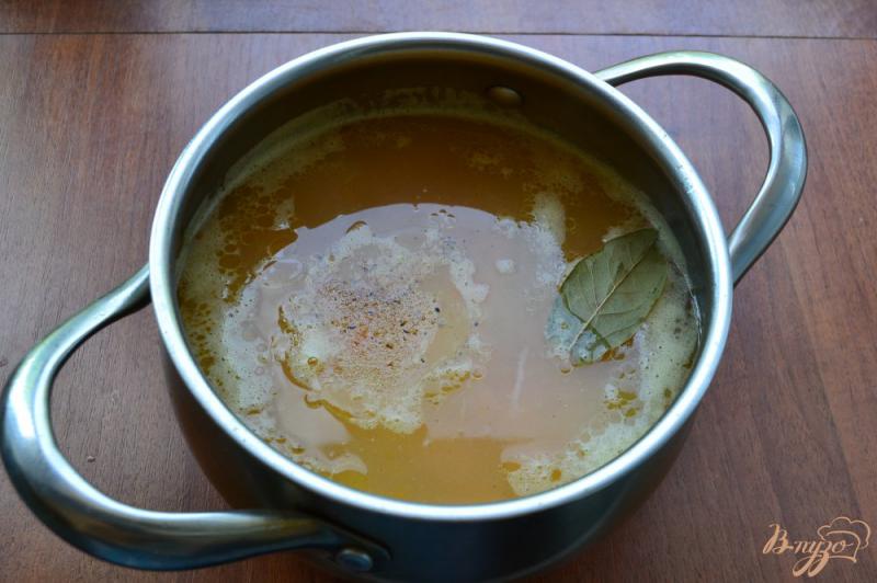 Фото приготовление рецепта: Легкий картофельно-морковный суп шаг №4