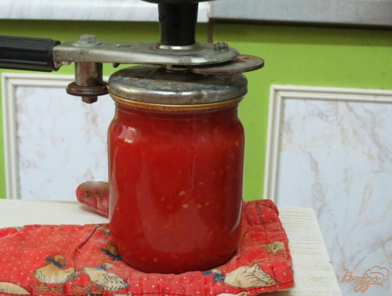 Фото приготовление рецепта: Соус томатный с красным перцем (на зиму) шаг №6