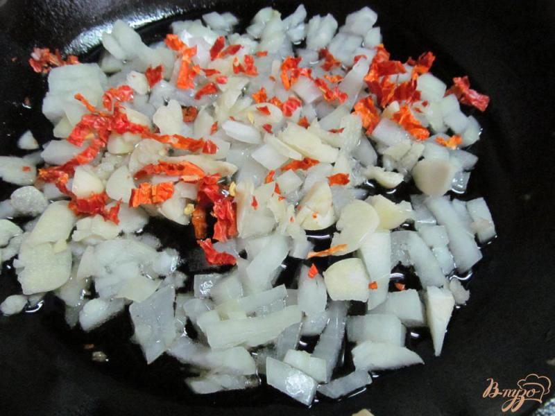 Фото приготовление рецепта: Срирача — азиатский кетчуп шаг №3
