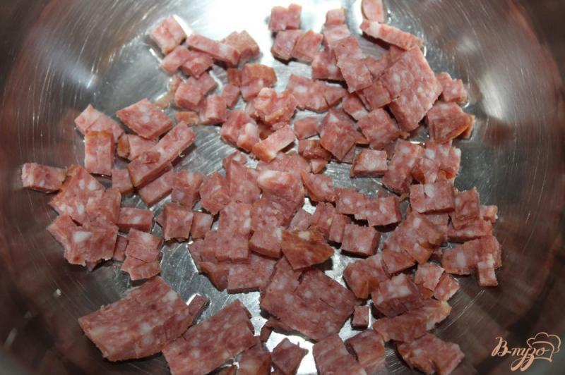 Фото приготовление рецепта: Окрошка со свининой и копченой колбасой шаг №1
