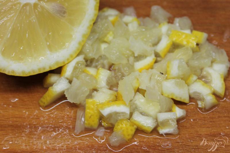 Фото приготовление рецепта: Слойки с грушей и лимоном шаг №3