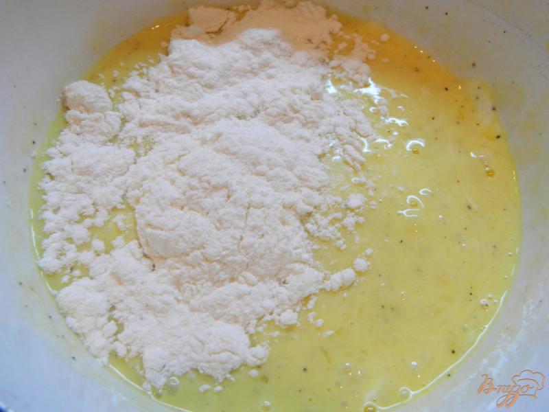 Фото приготовление рецепта: Закуска из лаваша и сыра в кляре шаг №2