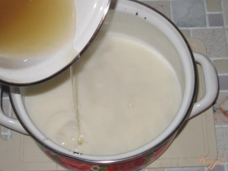 Фото приготовление рецепта: Желе молочно-апельсиновое шаг №7