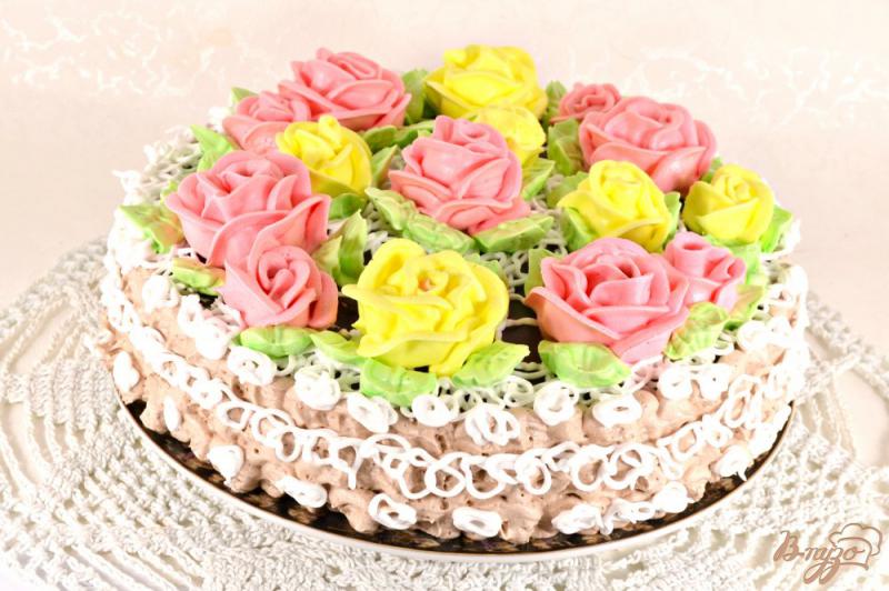 Фото приготовление рецепта: Бисквитный торт «Розалия» шаг №14
