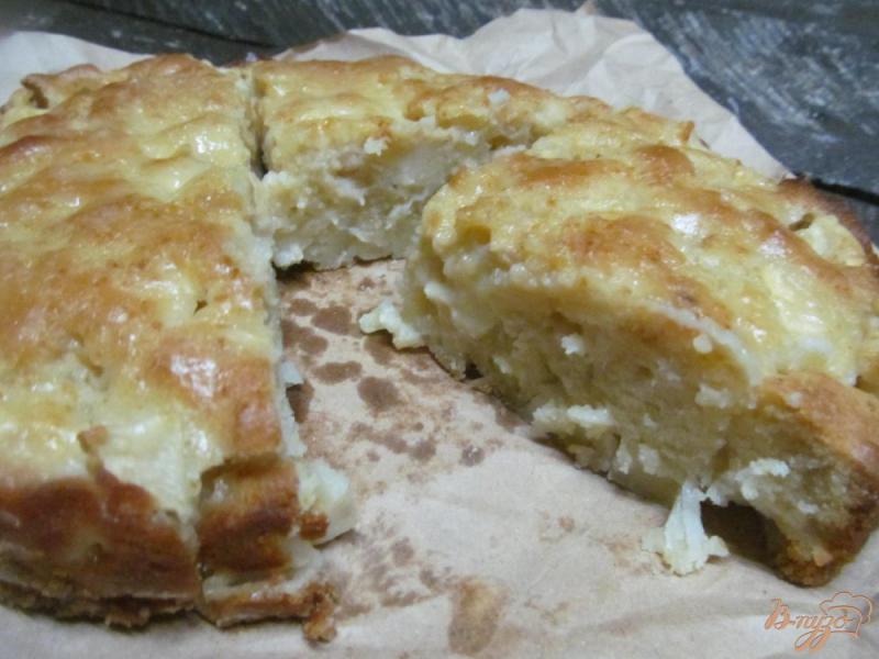 Фото приготовление рецепта: Яблочный пирог с заливкой шаг №9