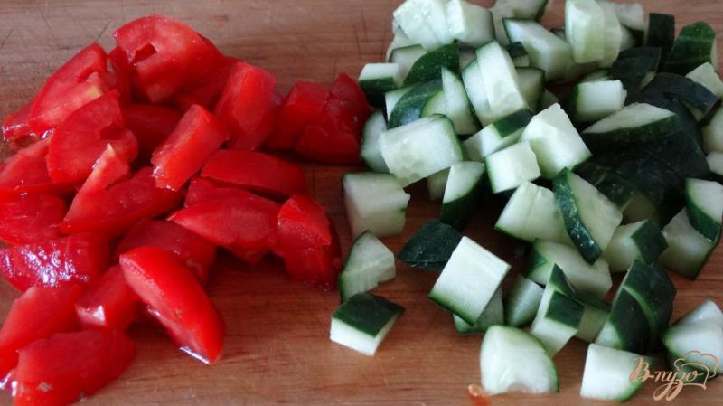 Фото приготовление рецепта: Греческий салат с брынзой шаг №1