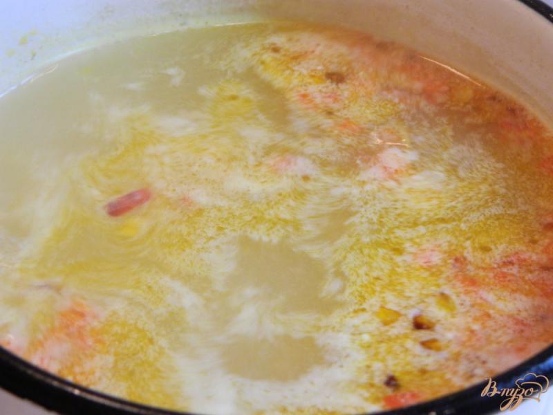 Фото приготовление рецепта: Суп с лапшой на утином бульоне шаг №7