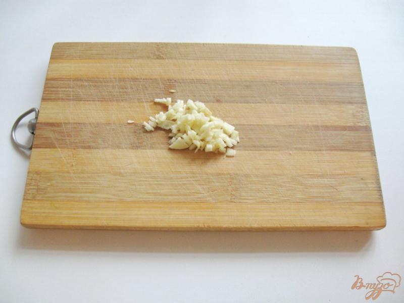 Фото приготовление рецепта: Яичница запечённая в картофеле шаг №3