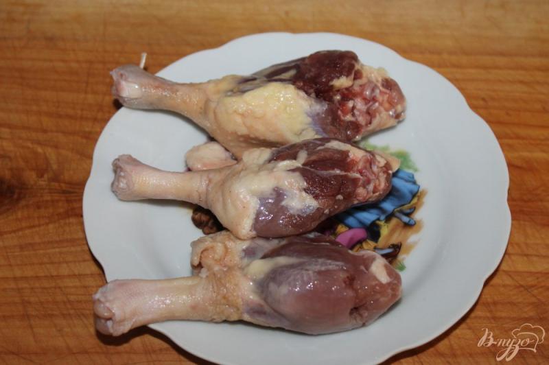Фото приготовление рецепта: Тушеные утиные ножки с тыквой и картофелем в рукаве шаг №1