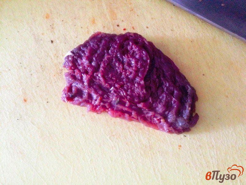 Фото приготовление рецепта: Бефстроганов из говядины с соусом шаг №1