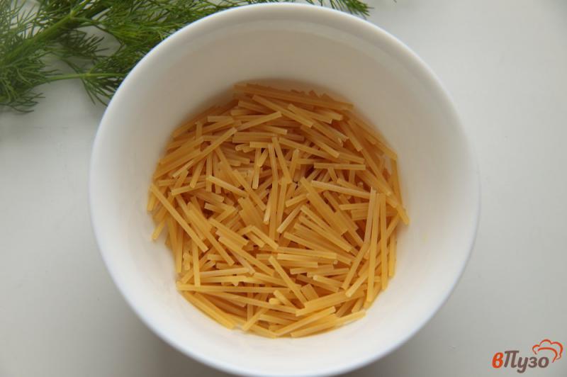 Фото приготовление рецепта: Суп картофельный с макаронами в мультиварке шаг №6