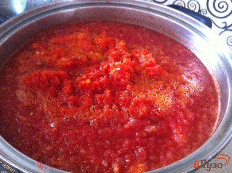 Фото приготовление рецепта: Острая приправа из сладкого перца и помидор шаг №6