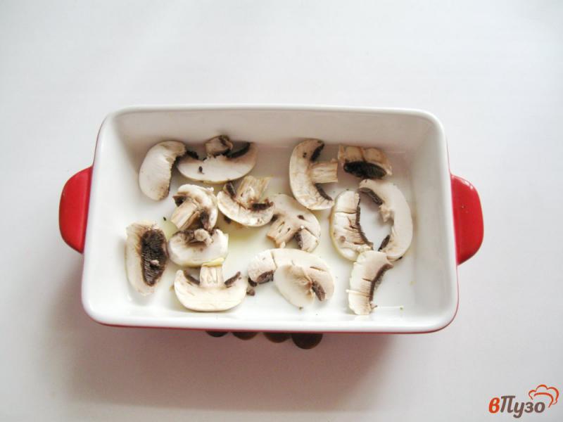 Фото приготовление рецепта: Омлет с грибами в духовке шаг №4