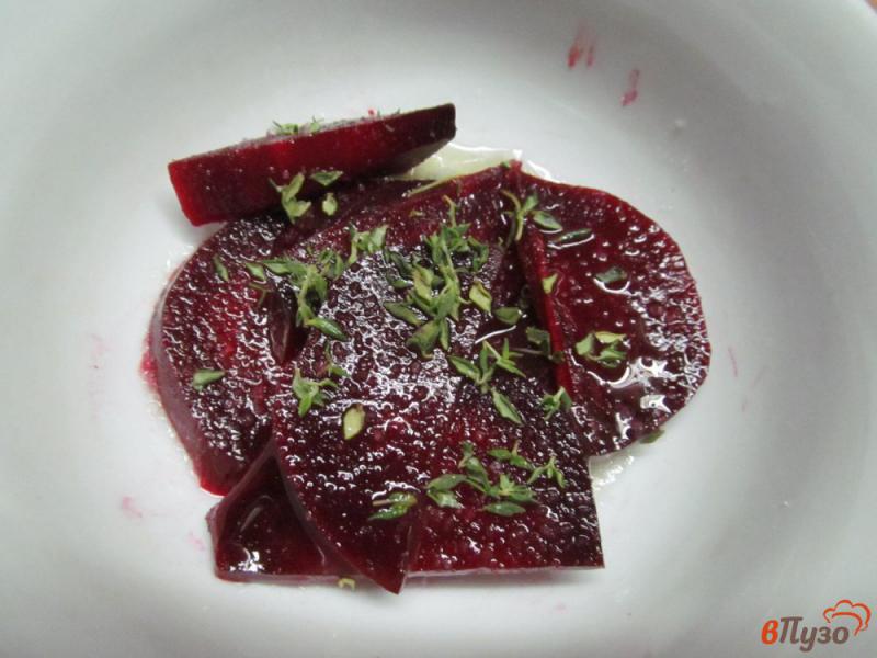 Фото приготовление рецепта: Салат из свеклы с копченой рыбой шаг №1