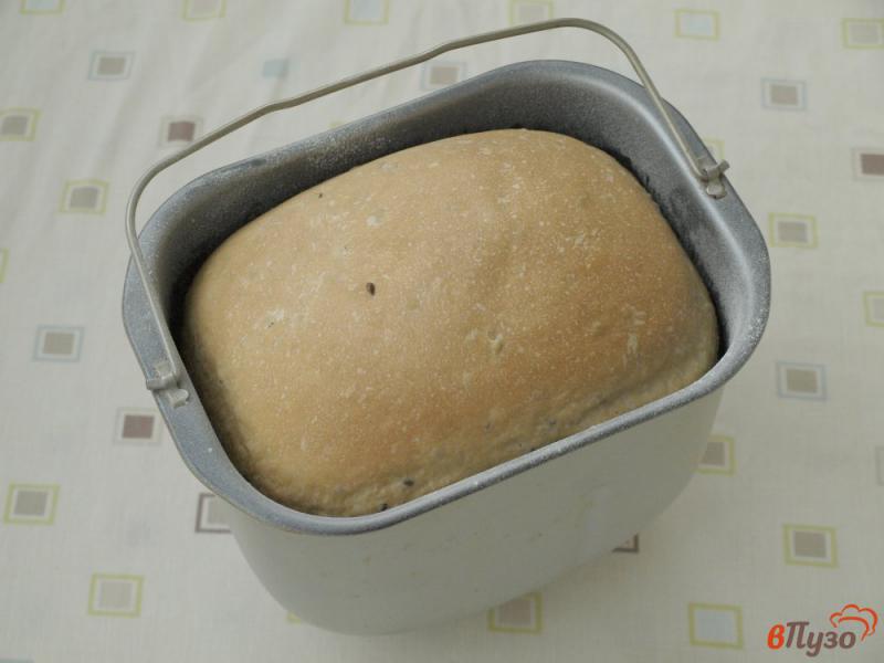 Фото приготовление рецепта: Молочный хлеб с семенами льна в хлебопечке шаг №4