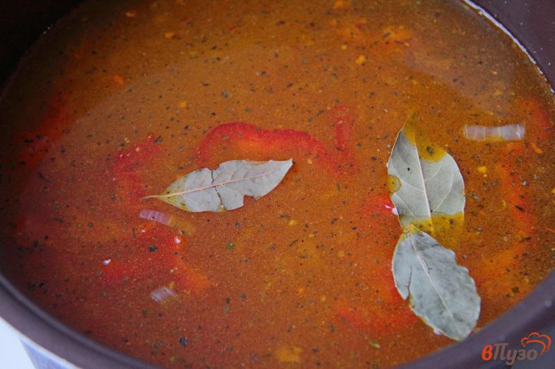 Фото приготовление рецепта: Овощной суп с сырными шариками в мультиварке шаг №10
