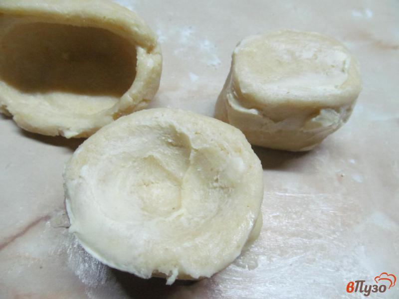 Фото приготовление рецепта: Пирожное с начинкой «Ракушки» шаг №9