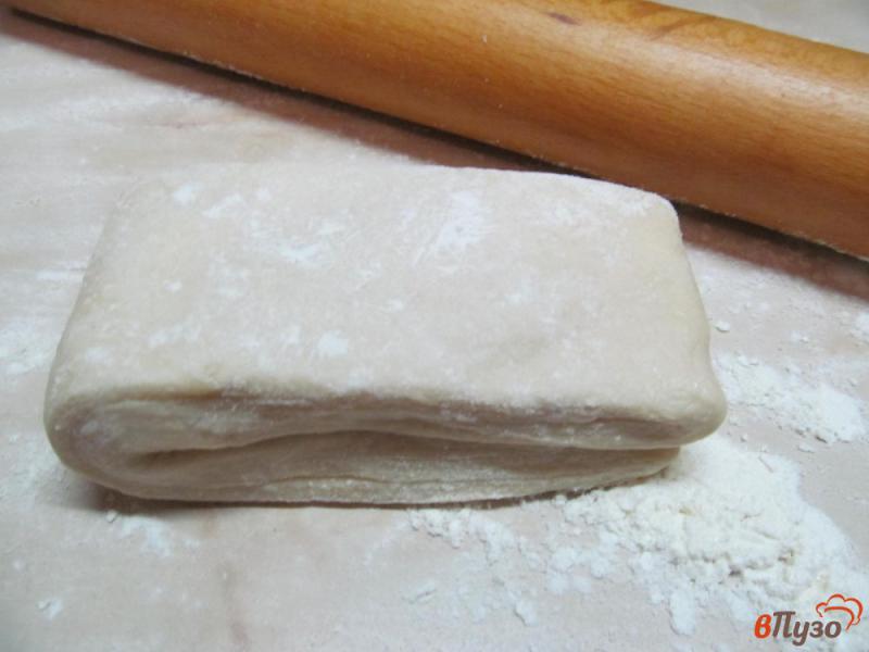 Фото приготовление рецепта: Пирожки с малиной и кокосовой стружкой шаг №1