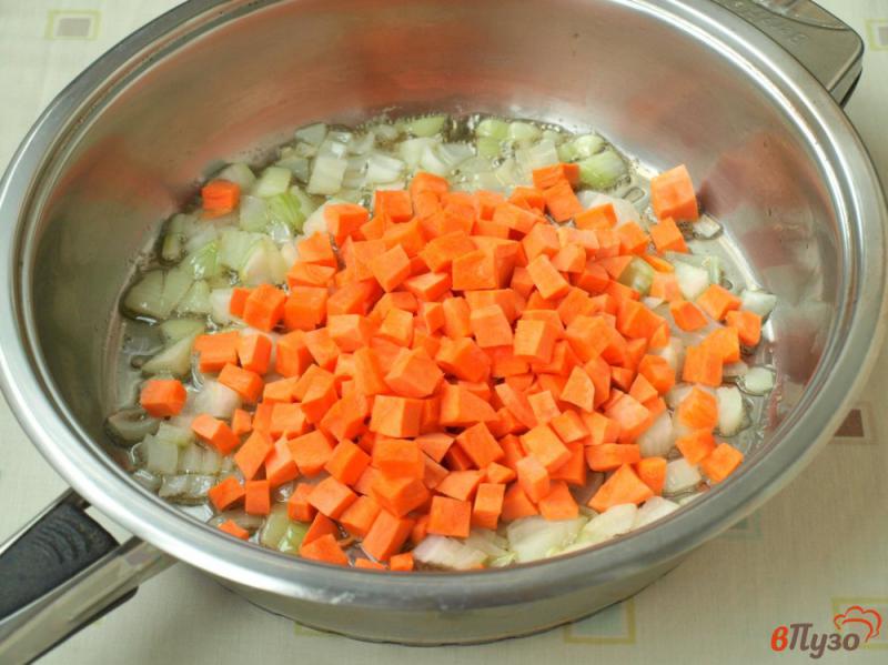 Фото приготовление рецепта: Тушёные овощи с красной чечевицей шаг №1
