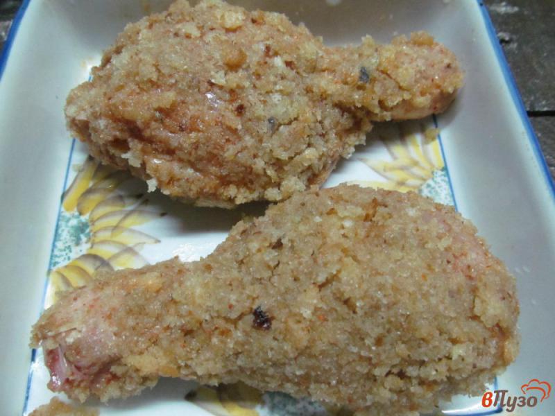 Фото приготовление рецепта: Куриные ножки запеченные в панировке шаг №6