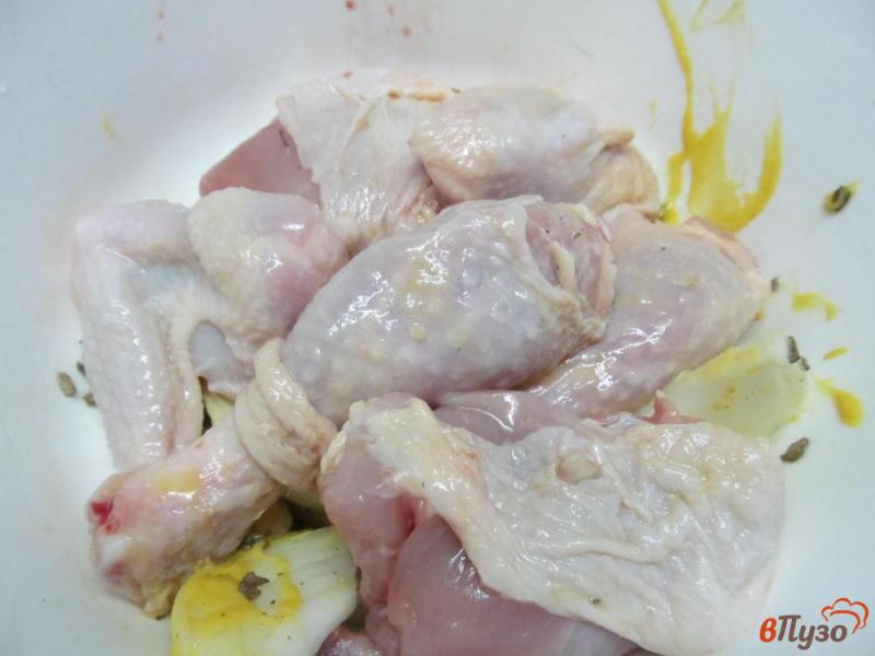 Фото приготовление рецепта: Запеченная курица в маринаде шаг №2